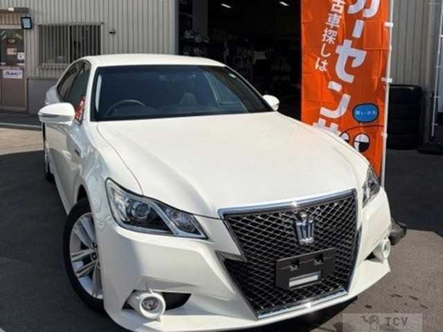 2013 Toyota Crown Athlete Series