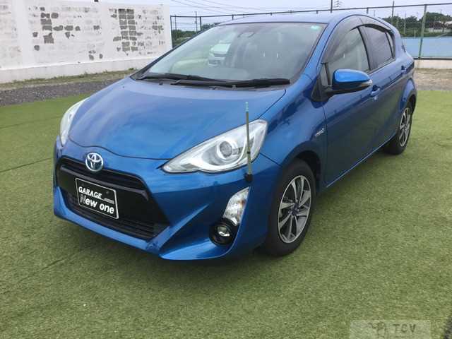 2016 Toyota AQUA