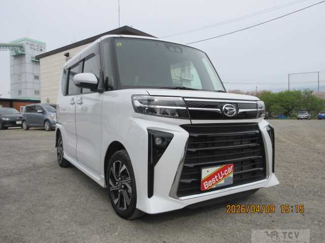 2023 Daihatsu Tanto Custom