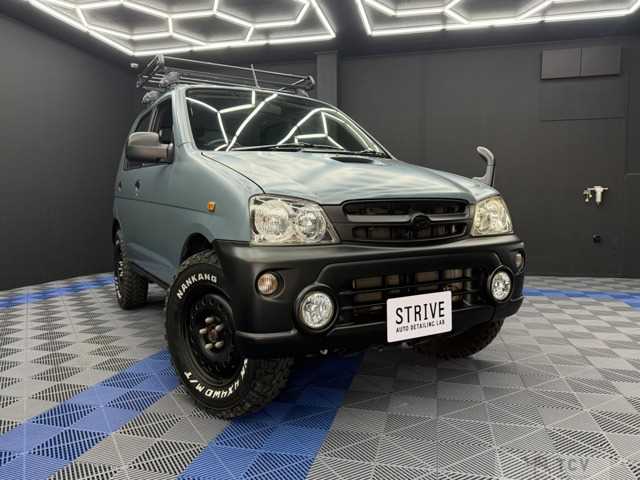 2010 Daihatsu Terios Kid