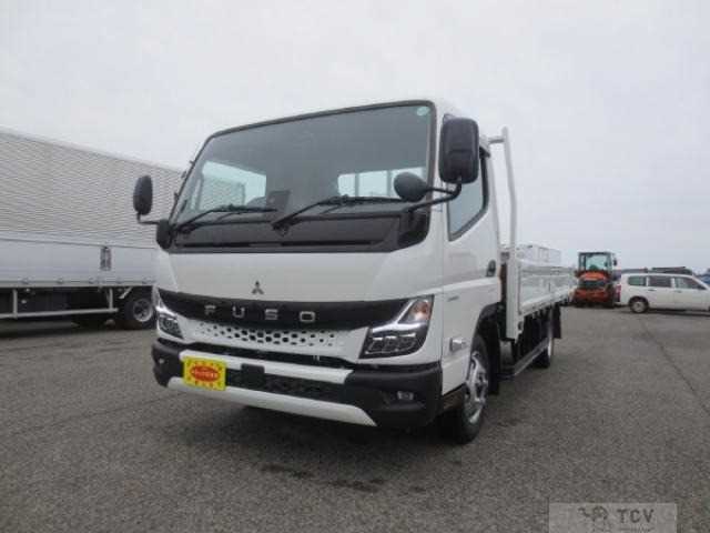 2025 Mitsubishi Canter