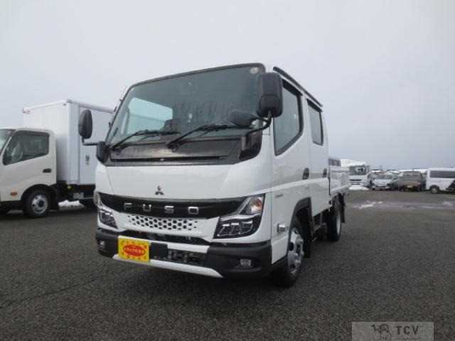 2025 Mitsubishi Canter