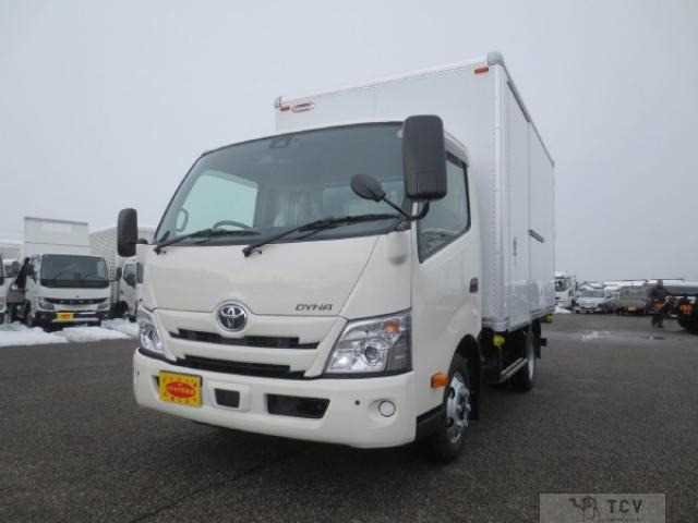2025 Toyota Dyna Truck