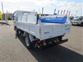 2025 Mitsubishi Canter