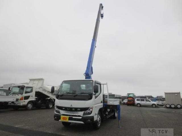 2025 Mitsubishi Canter