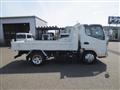 2016 Mitsubishi Canter