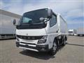 2024 Mitsubishi Canter