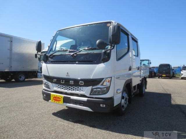 2025 Mitsubishi Canter