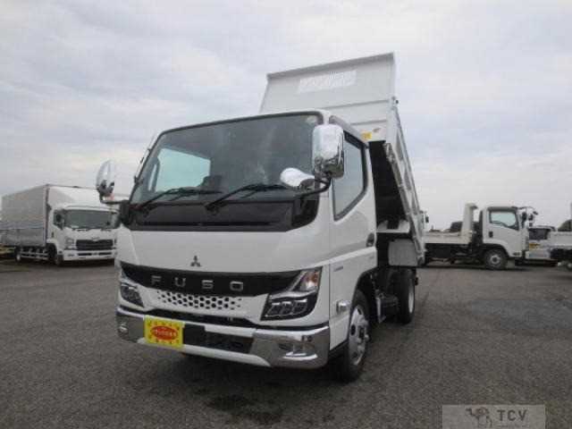 2025 Mitsubishi Canter