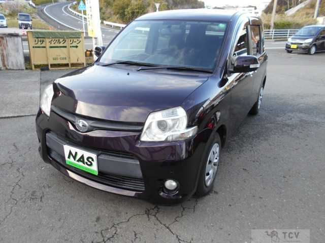 2013 Toyota Sienta