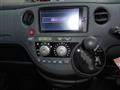 2013 Toyota Sienta