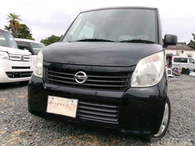 2012 Nissan ROOX