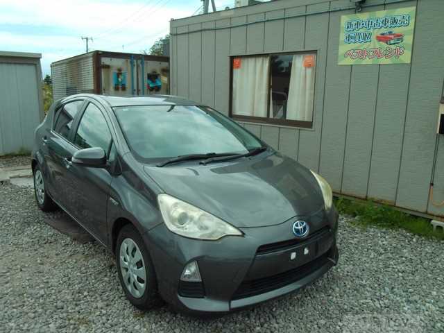 2012 Toyota AQUA