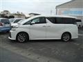 2017 Toyota Vellfire