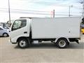 2007 Toyota Dyna Truck