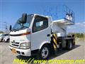 2009 Hino Dutro