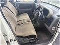 2004 Nissan Cube