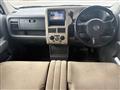2004 Nissan Cube