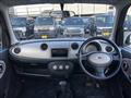 2005 Daihatsu Miragino
