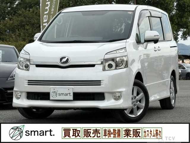 2008 Toyota Voxy