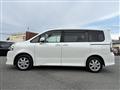 2008 Toyota Voxy