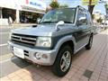 2006 Mitsubishi Pajero Mini