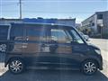 2011 Nissan ROOX