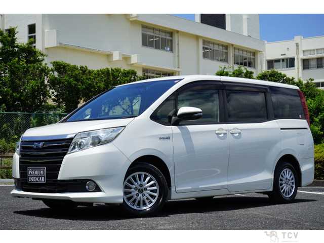 2014 Toyota Noah