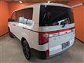 2025 Mitsubishi Delica D5