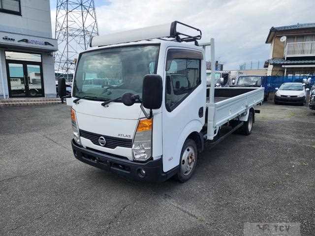 2009 Nissan Atlas