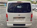 2015 Toyota Regiusace Van