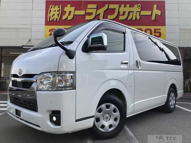 2022 Toyota Hiace Van