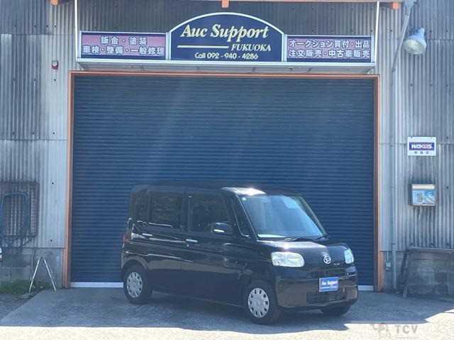 2010 Daihatsu Tanto