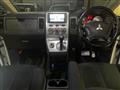 2013 Mitsubishi Delica D5