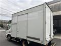 2012 Hino Dutro