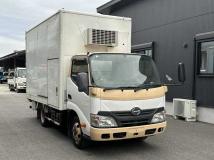 2012 Hino Dutro