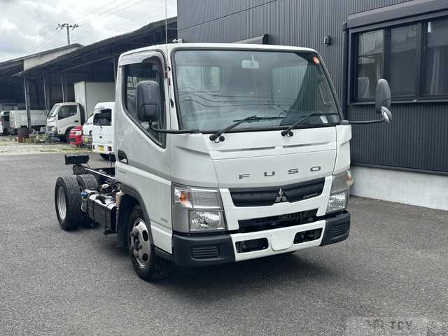 2010 Mitsubishi Canter