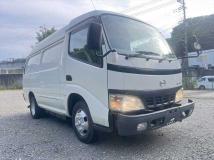 2005 Hino Dutro