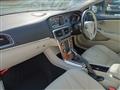 2017 Volvo V40