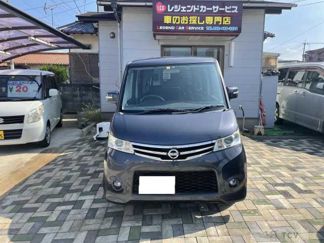 2012 Nissan ROOX