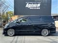 2013 Toyota Vellfire