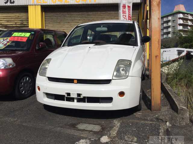 2000 Toyota Will Vi
