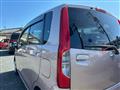 2014 Daihatsu Move