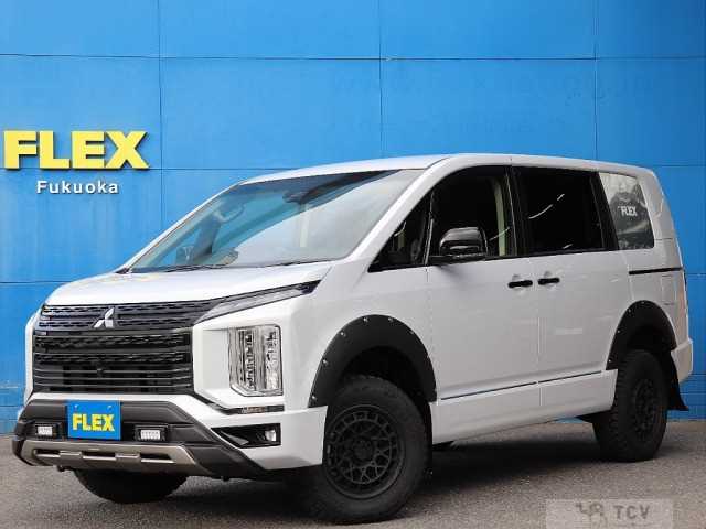 2025 Mitsubishi Delica D5