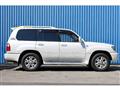 2002 Toyota Land Cruiser Cygnus