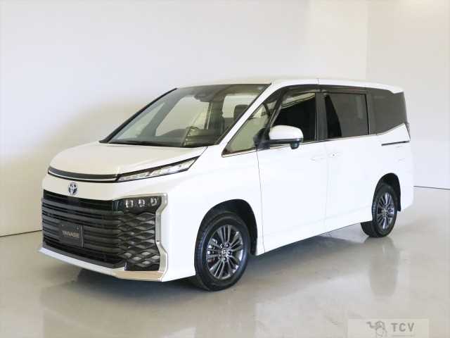 2022 Toyota Voxy