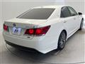 2013 Toyota Crown Hybrid