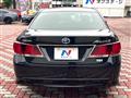 2014 Toyota Crown Hybrid
