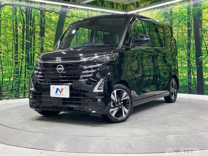 2025 Nissan ROOX