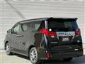 2015 Toyota Alphard Hybrid